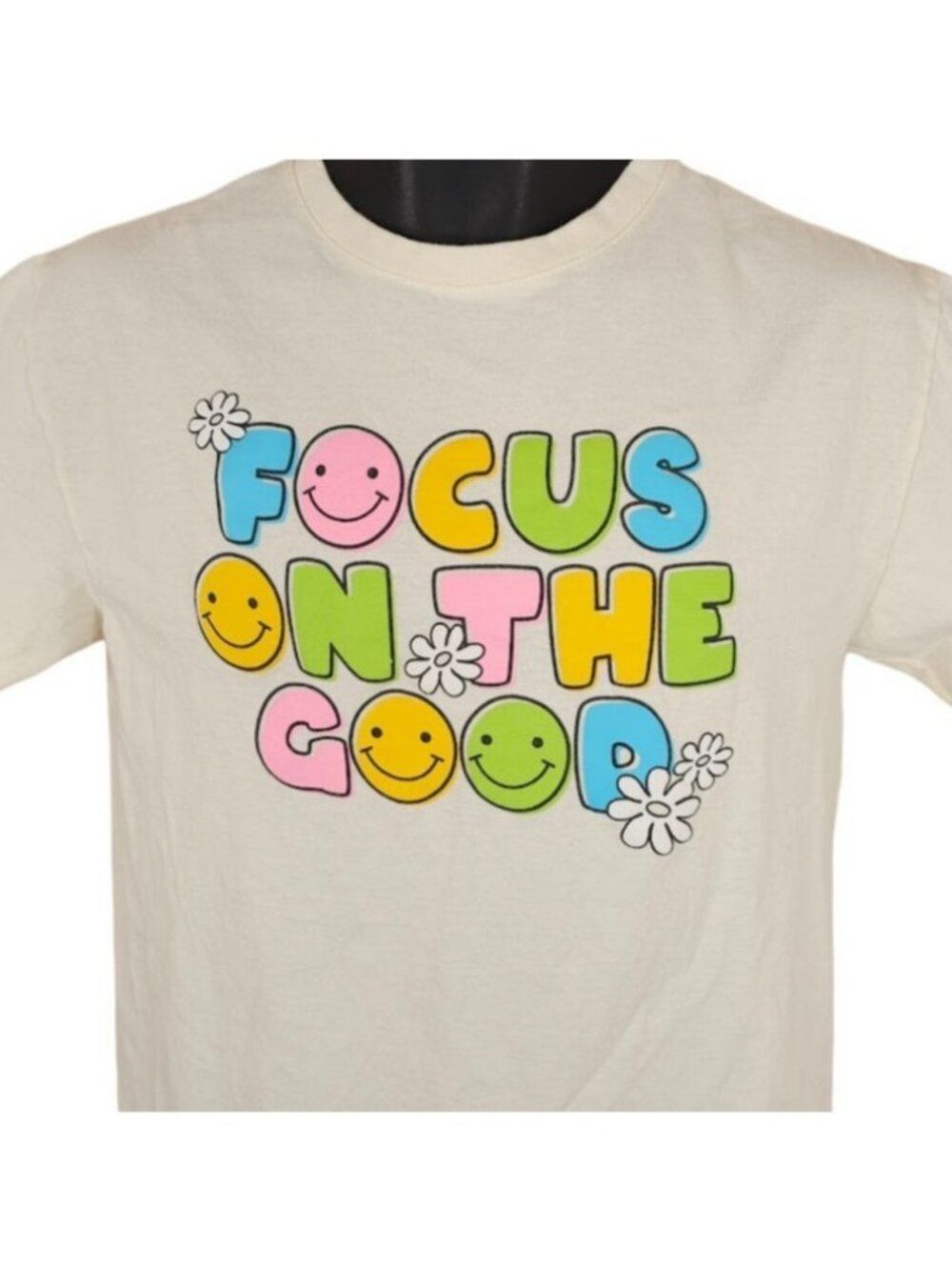 Focus On The Good T Shirt Womens Size Medium Cream Optimism Positivity